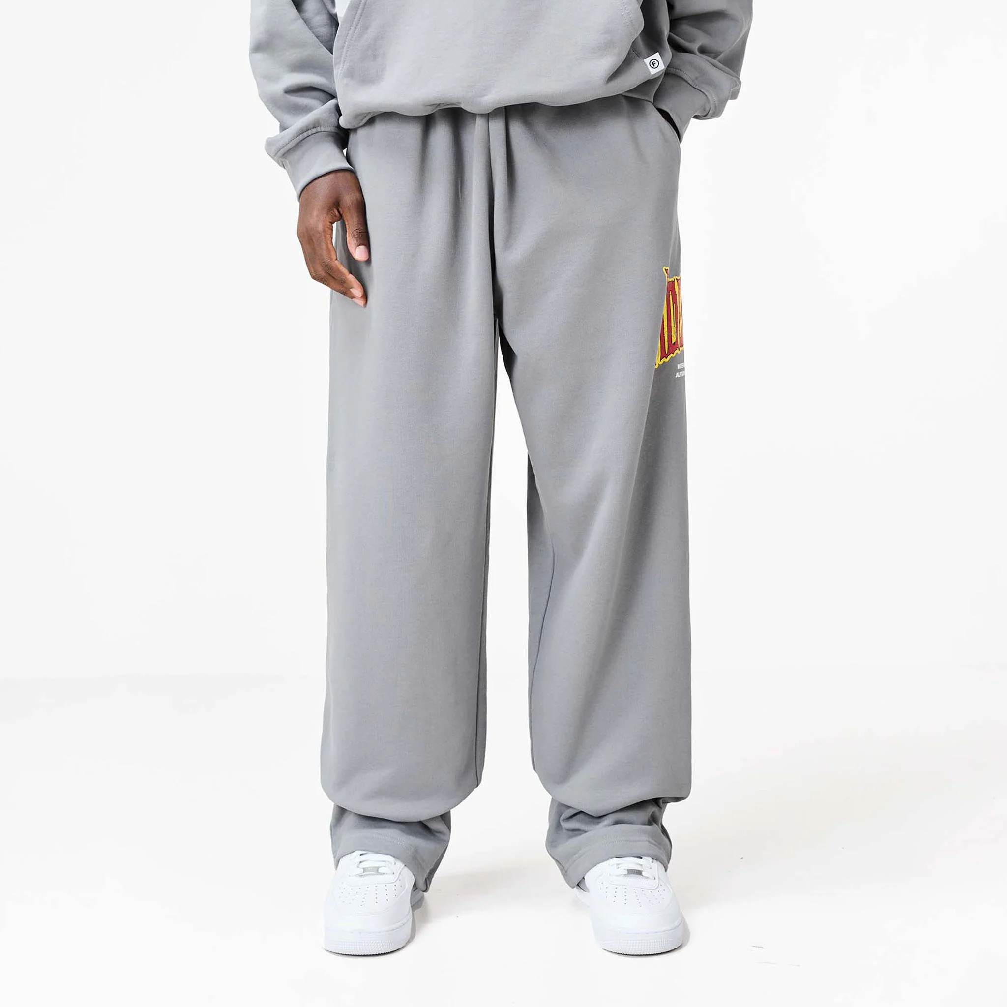 Blackletter Open Hem Jogger | Mid Grey - Image 5