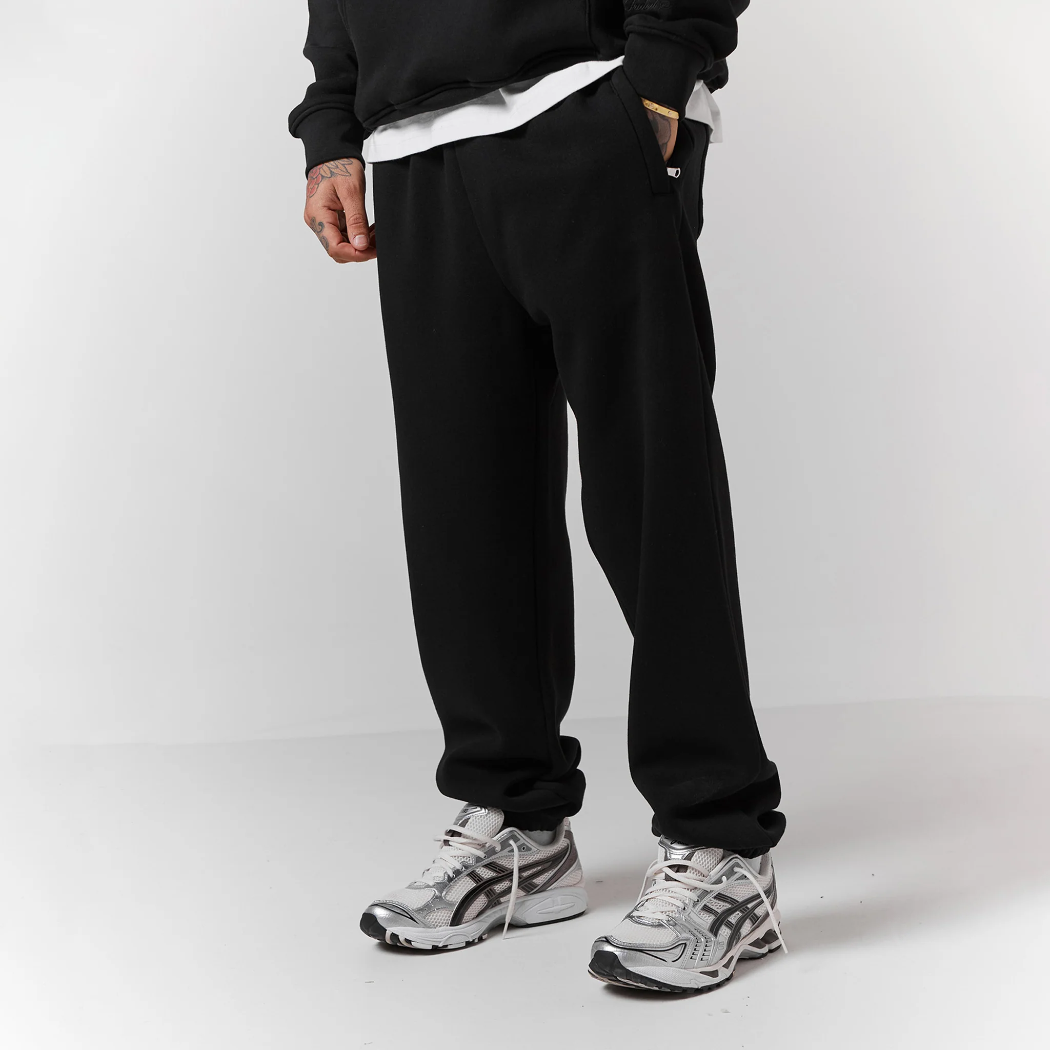 Box Fit Tracksuit | Black - Image 3