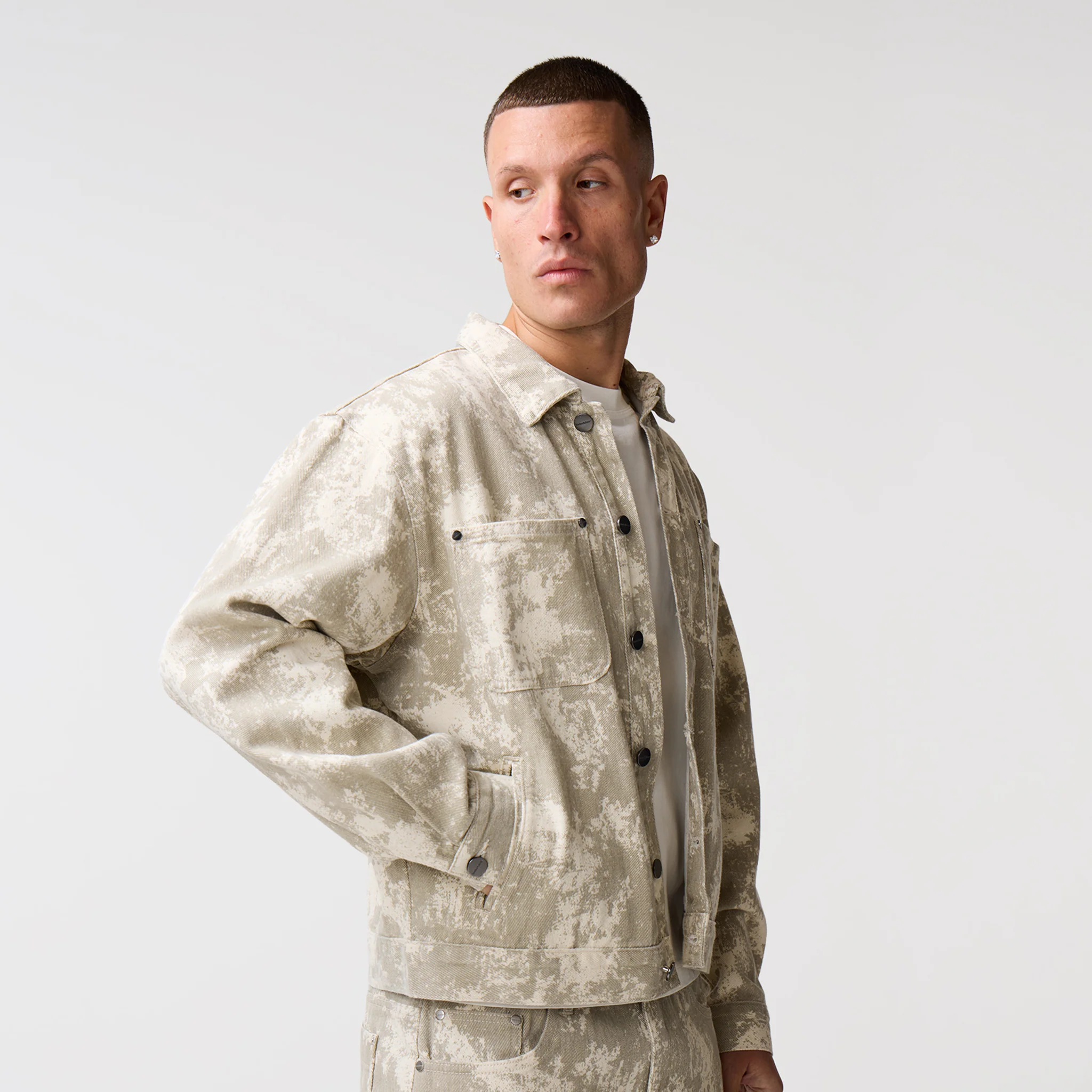 Tree Camo Print Jacket | Beige - Image 10