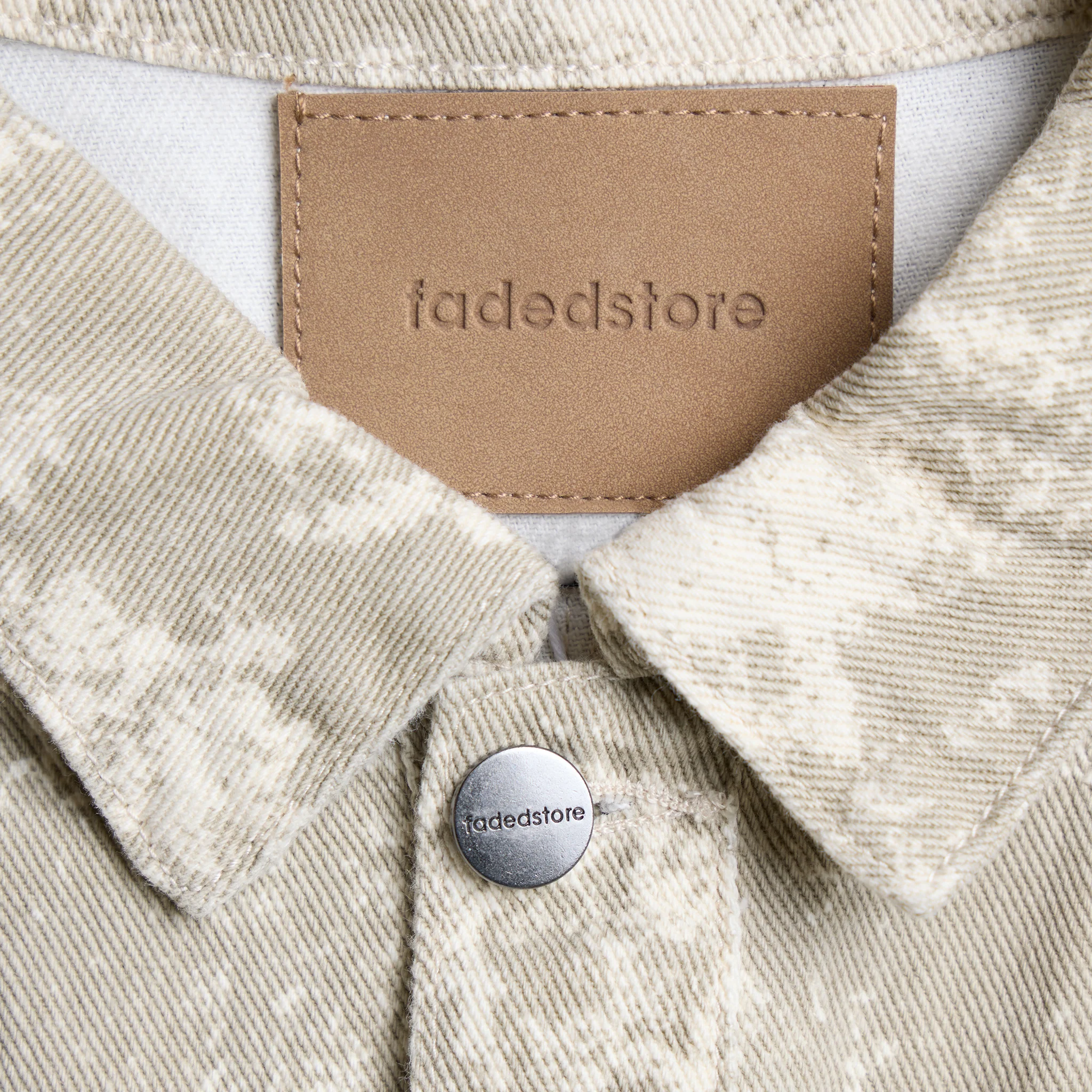 Tree Camo Print Jacket | Beige - Image 4