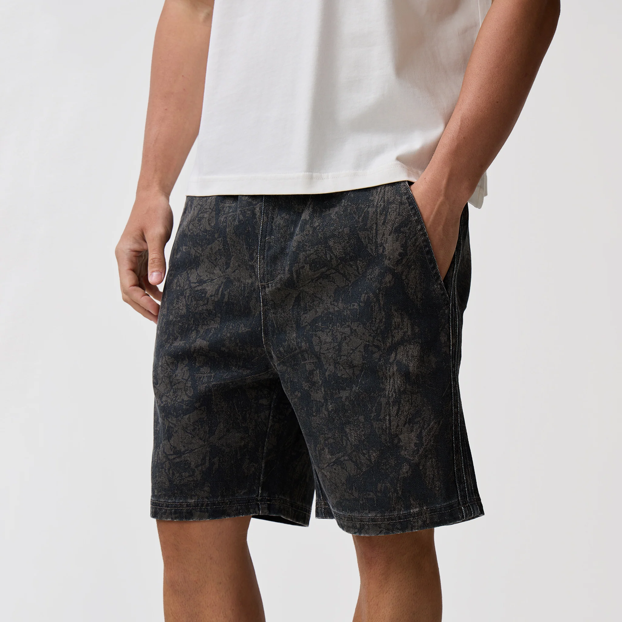 Essential Real Tree Camo Shorts | Charcoal - Image 4