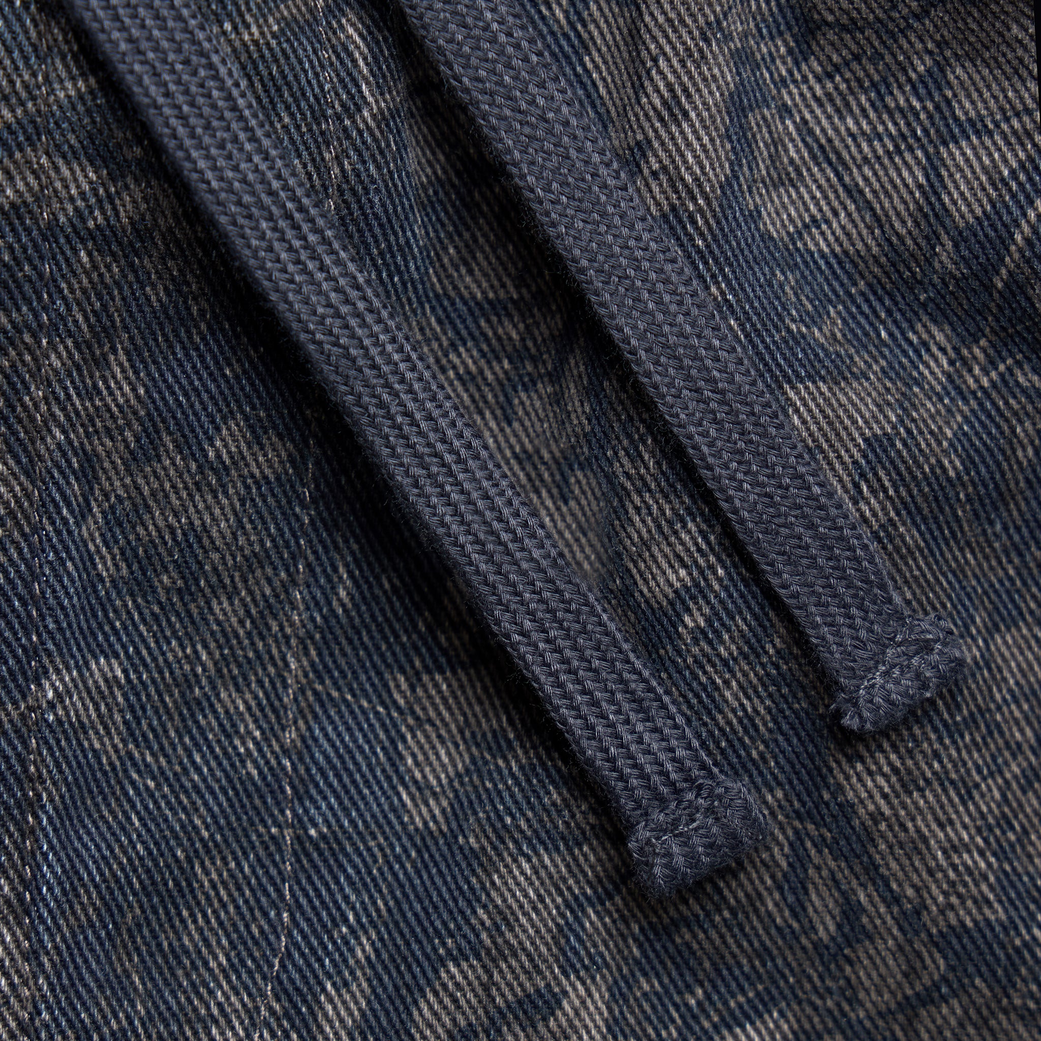 Essential Real Tree Camo Shorts | Charcoal - Image 6