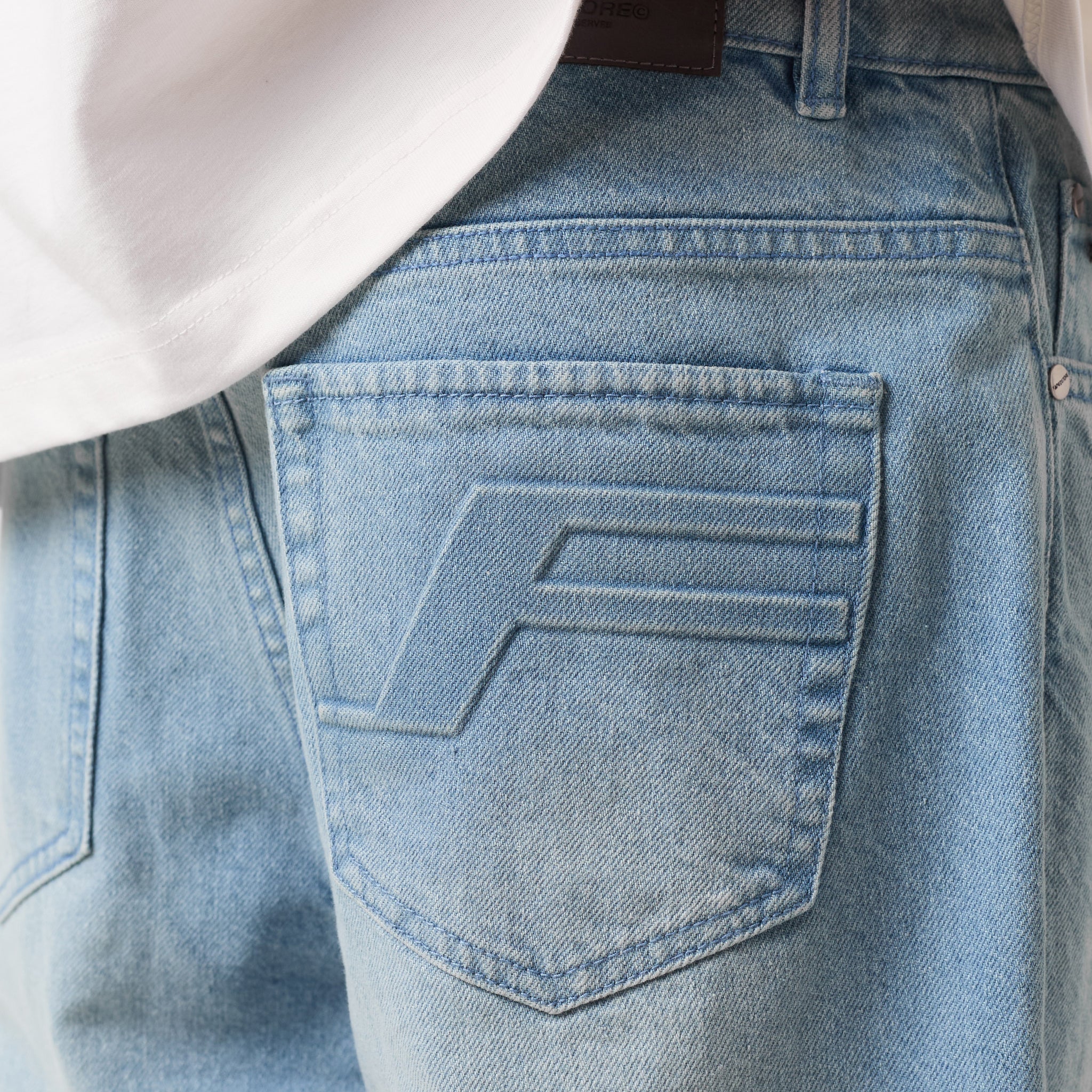 Everyday Jean | Mid Blue Wash - Image 4