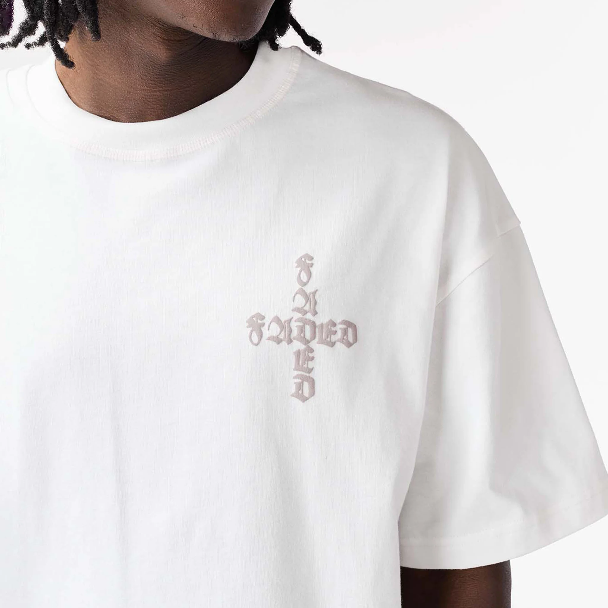Gothic T-Shirt | Off-White - Image 4