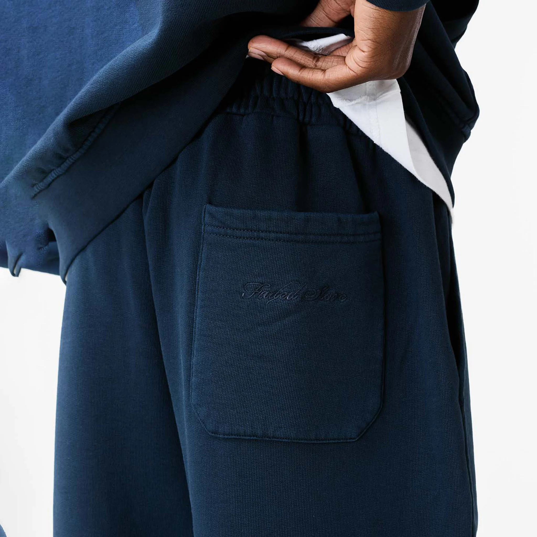 Oval Appliqué Open Hem Jogger | Washed Navy - Image 6