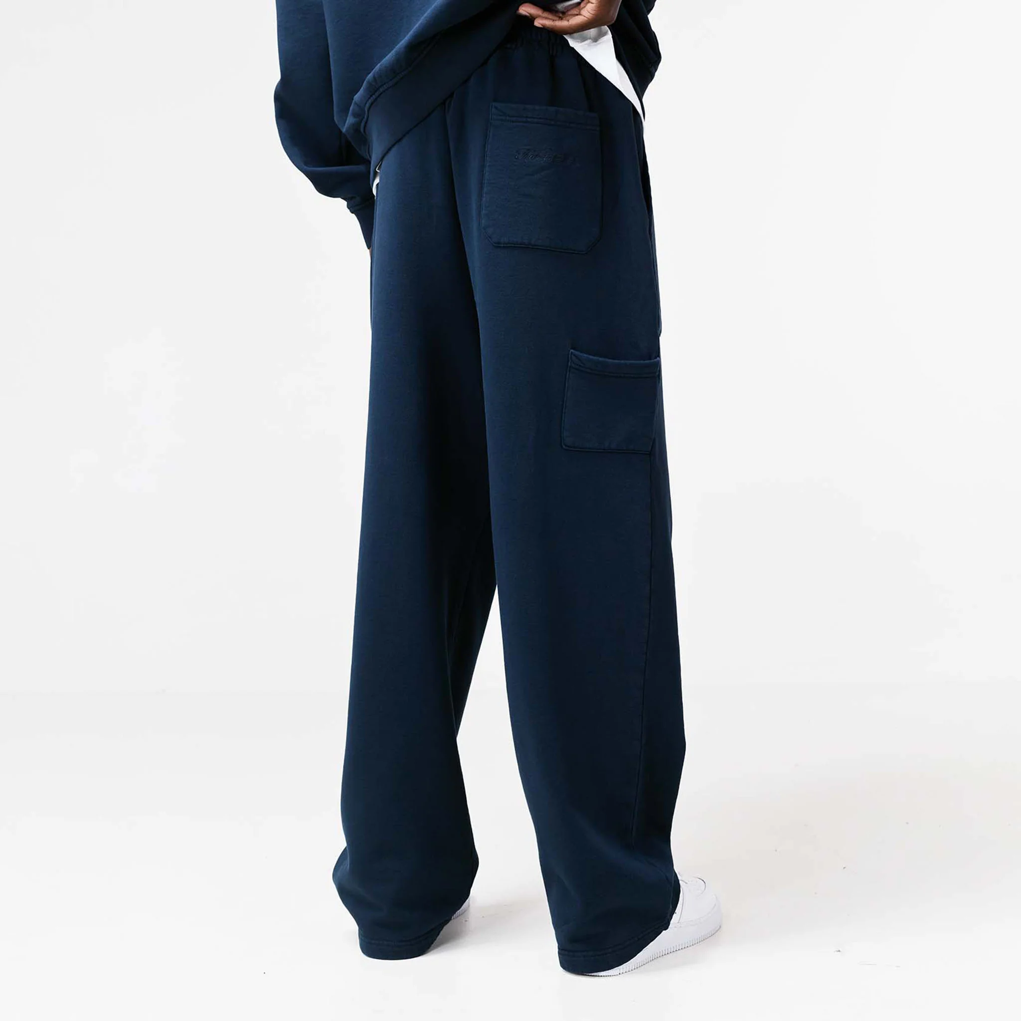 Oval Appliqué Open Hem Jogger | Washed Navy - Image 7