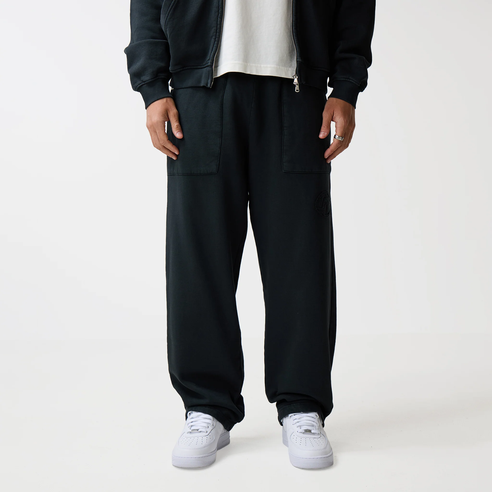 Oval Appliqué Tracksuit | Washed Black - Image 3