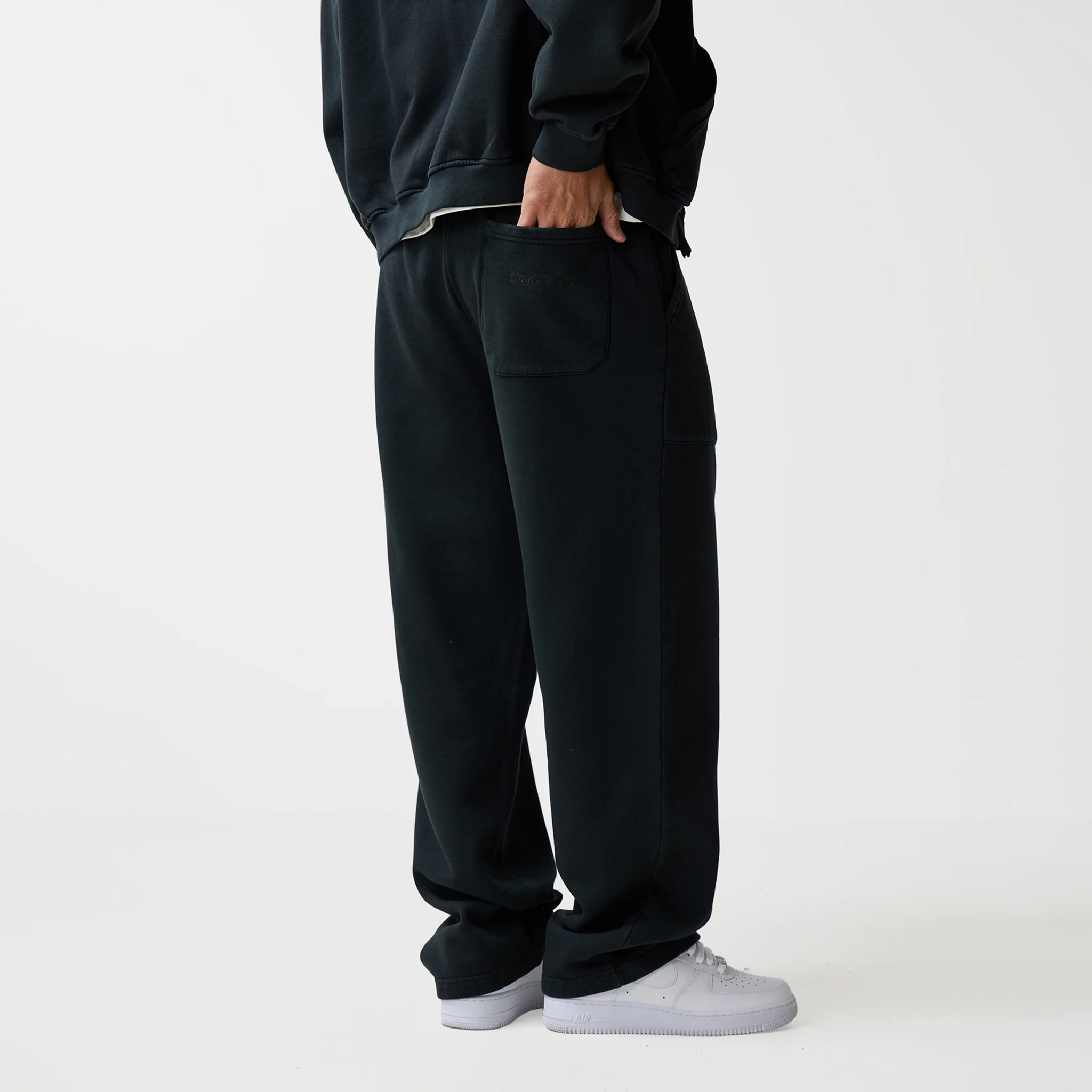 Oval Appliqué Tracksuit | Washed Black - Image 9
