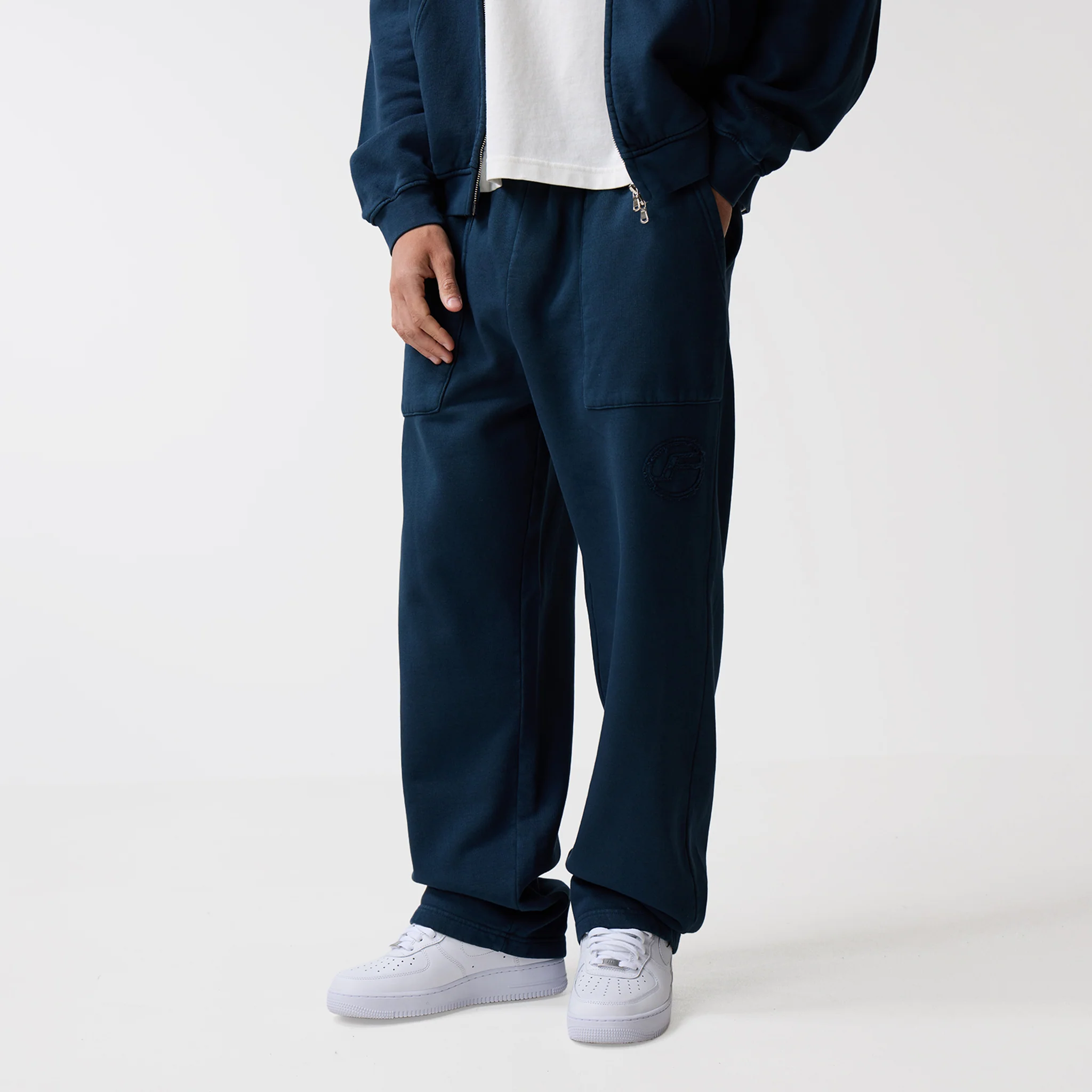 Oval Appliqué Tracksuit | Washed Navy - Image 5