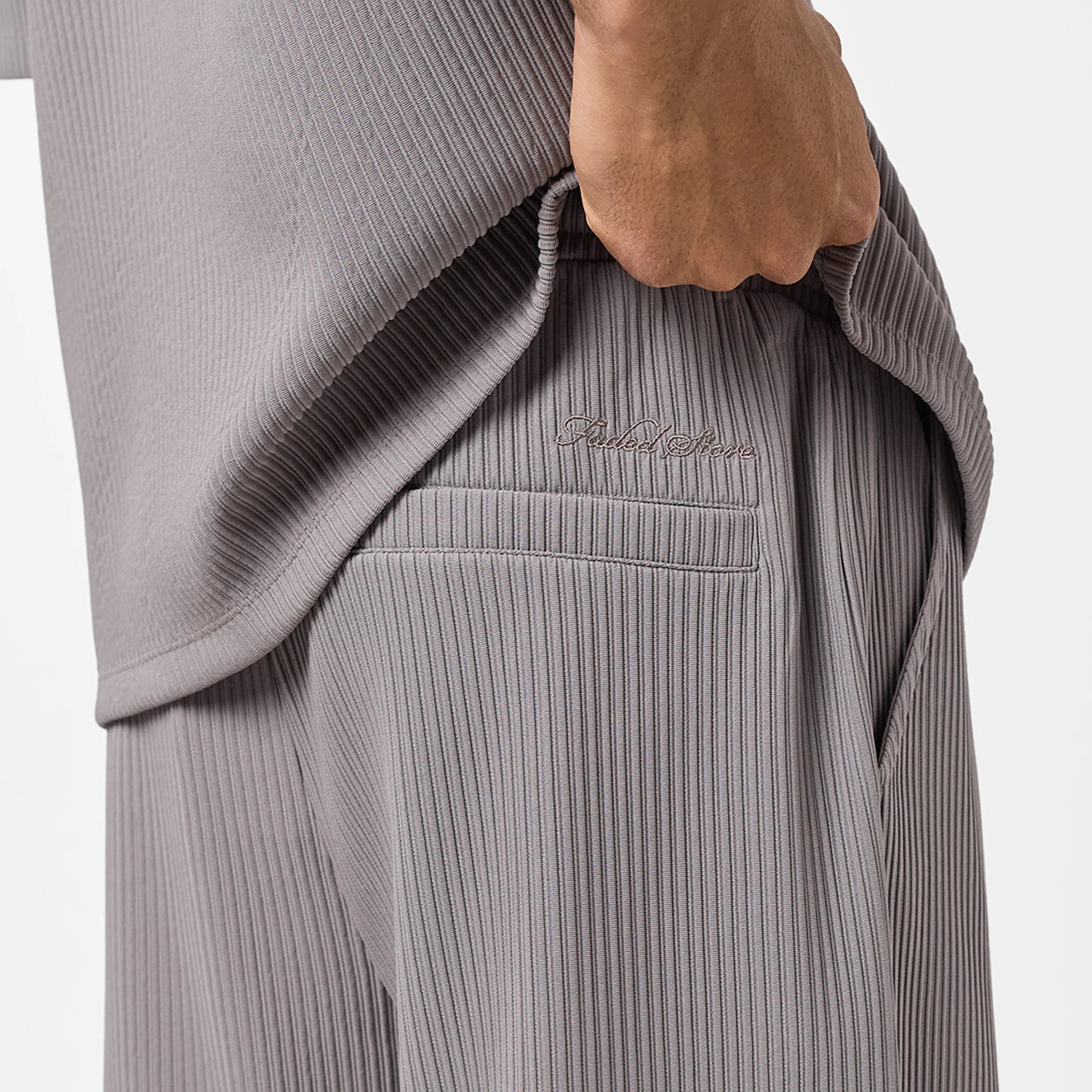 Pleated Short | Mushroom - Image 5