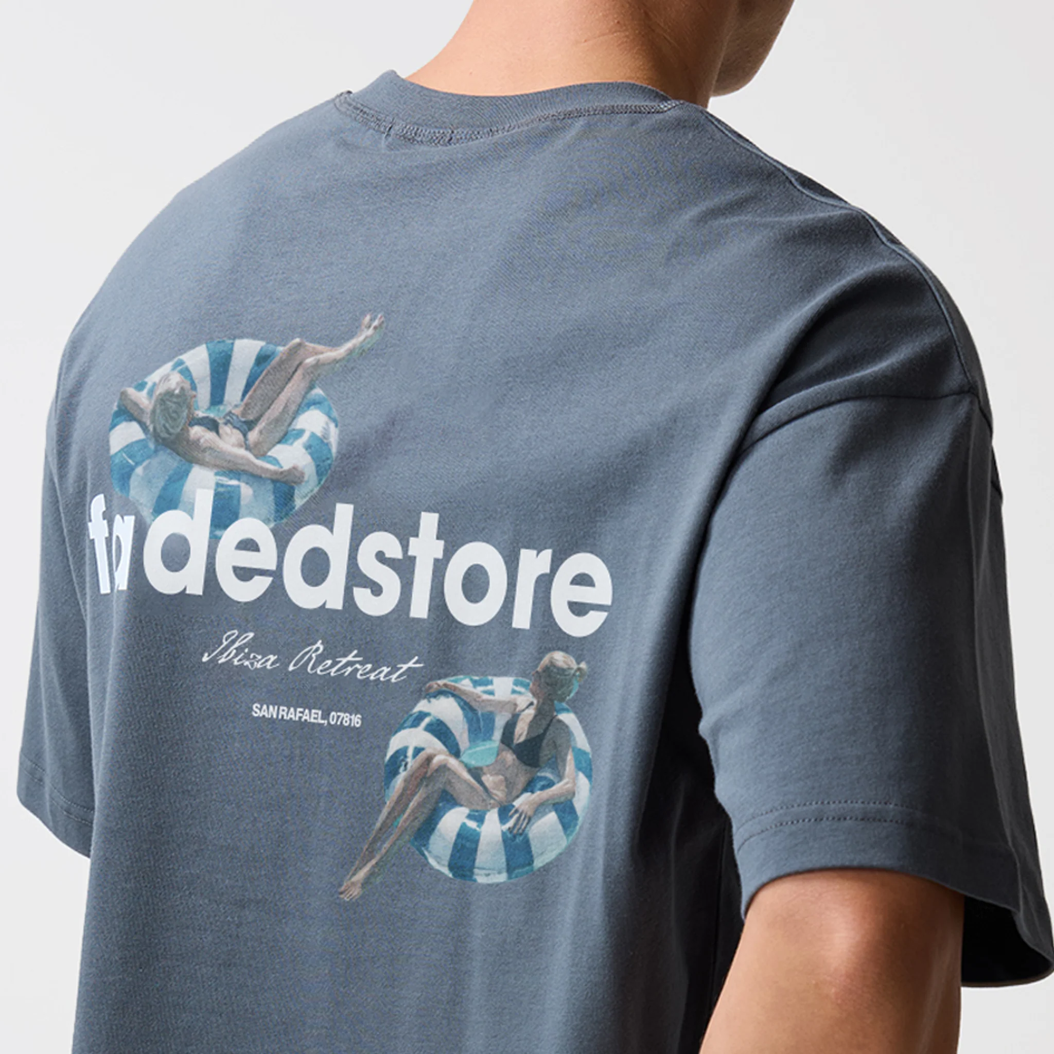 Poolside T-Shirt | Slate Grey - Image 6