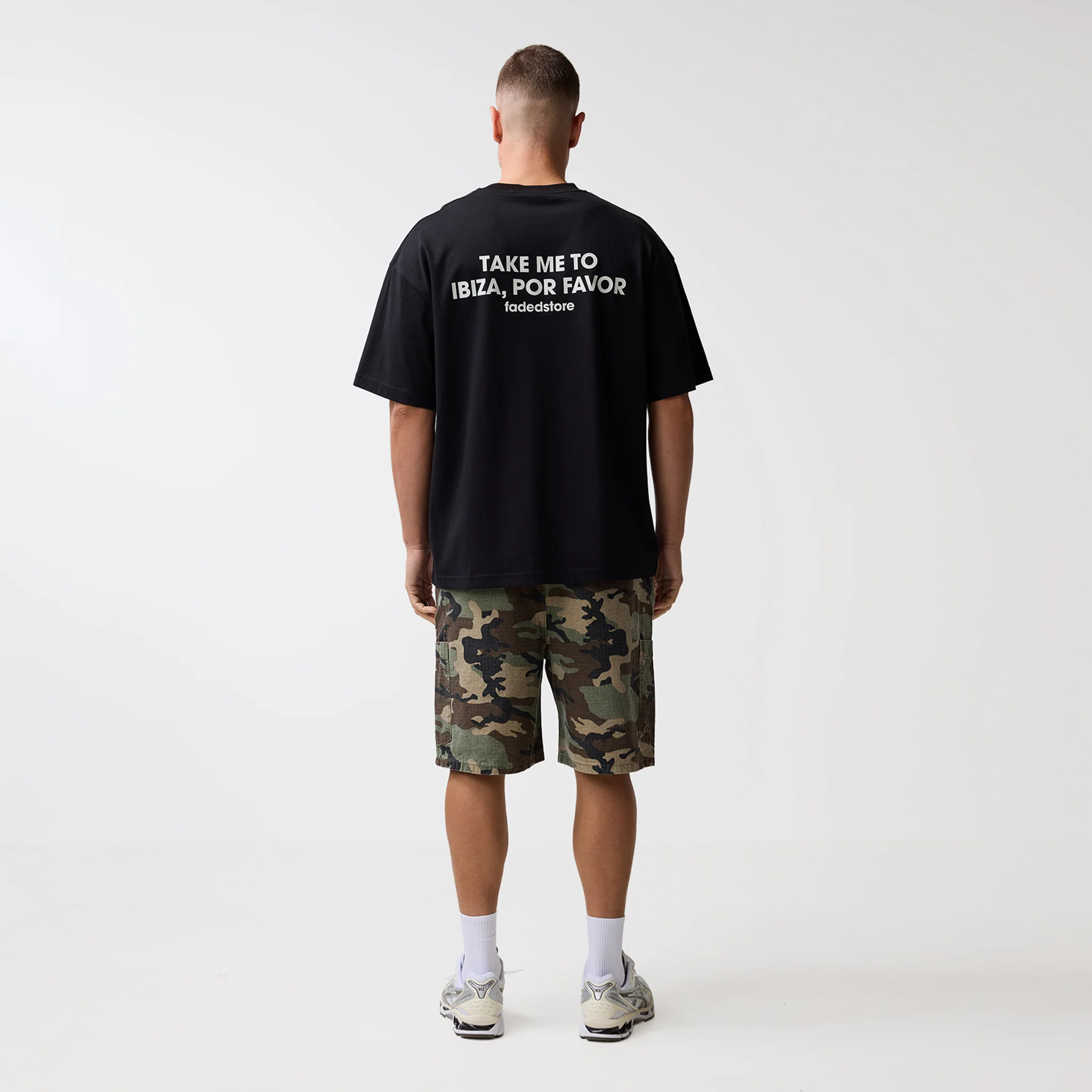 Por Favor T-Shirt | Black - Image 6