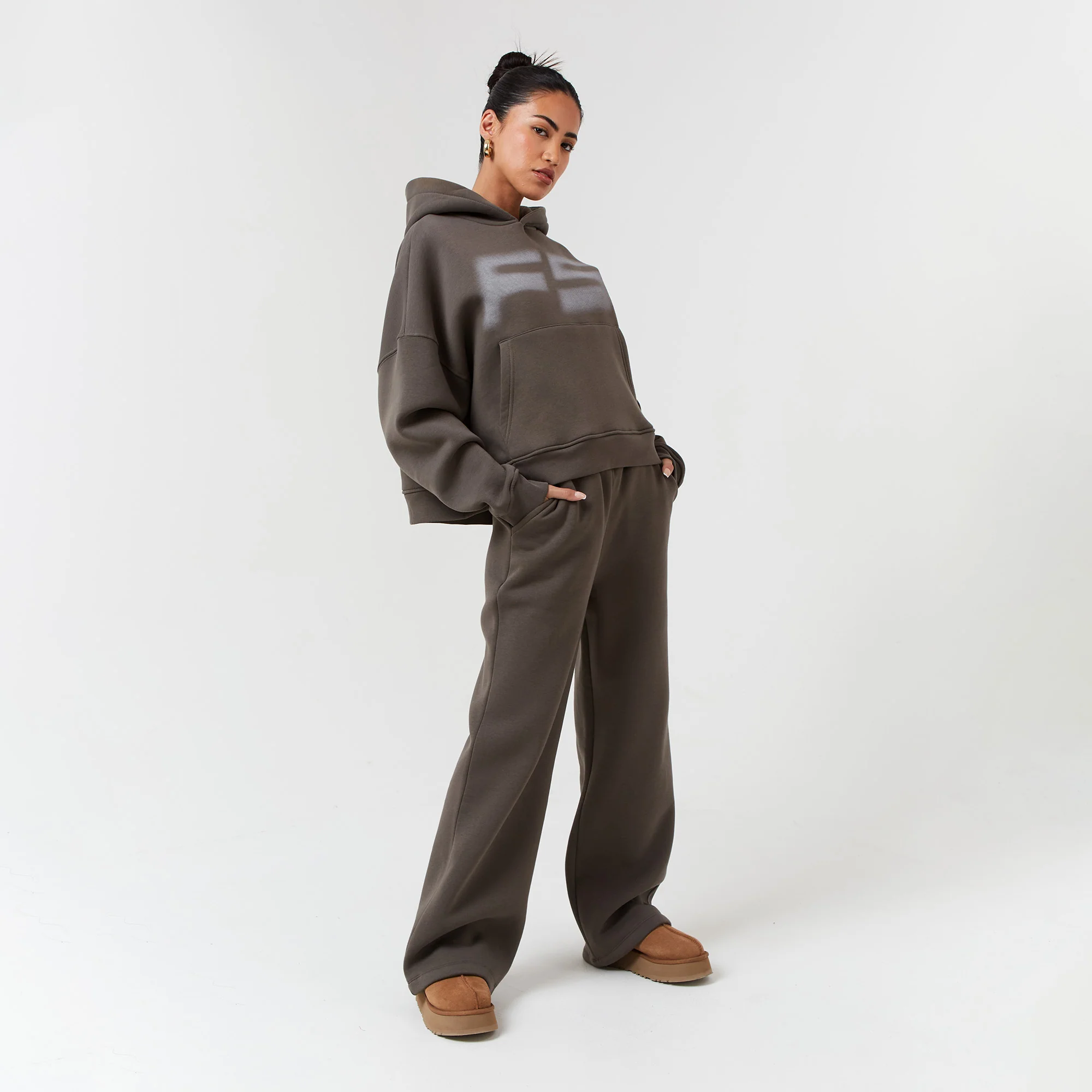 Open Hem Jogger | Brown - Image 5